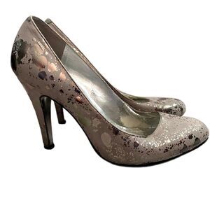 Jessica Simpson Brenda Pumps Grey Silver Metallic Splatter Heels Size 9.5